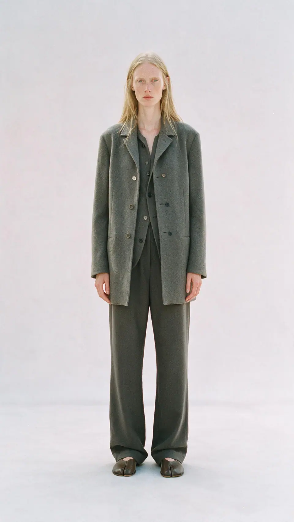 Look 132 — Huitaca, button choice
